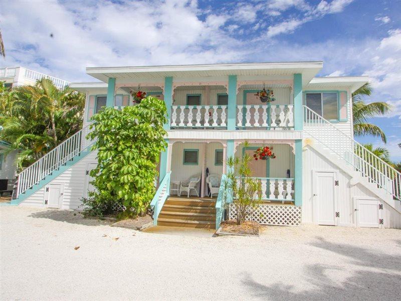 Gulf Breeze Cottages Санибел Екстериор снимка