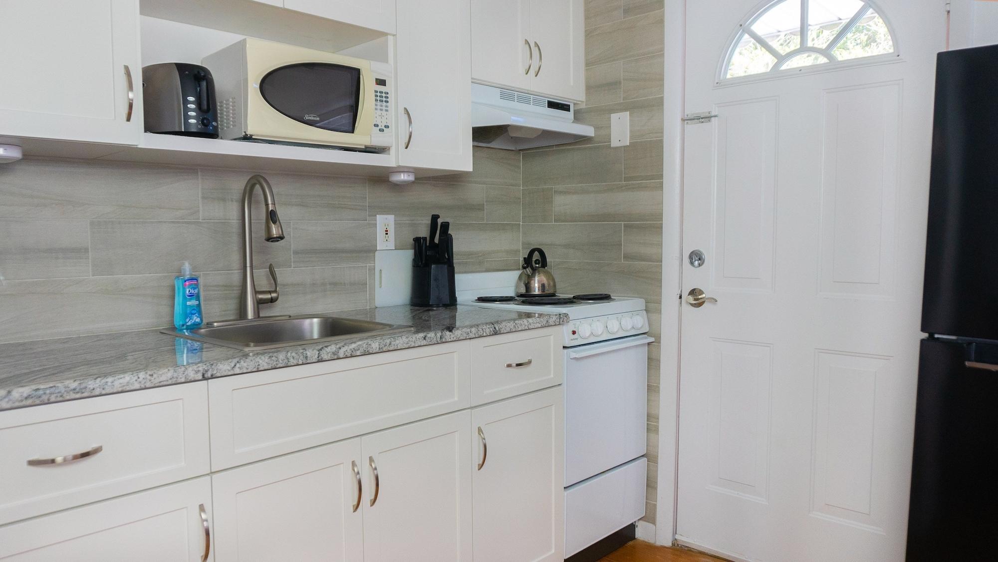 Gulf Breeze Cottages Санибел Екстериор снимка